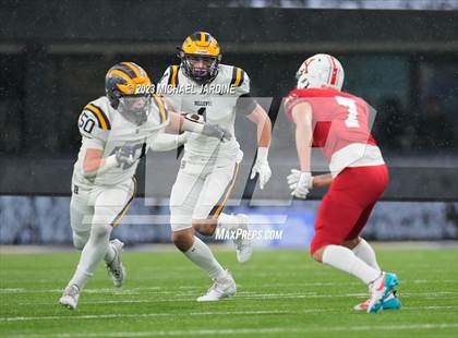Thumbnail 1 in Bellevue vs Yelm (WIAA 3A Final) photogallery.