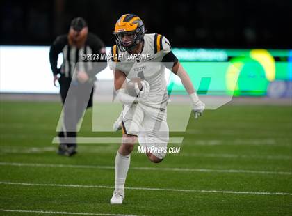 Thumbnail 3 in Bellevue vs Yelm (WIAA 3A Final) photogallery.