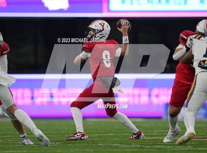 Thumbnail 2 in Bellevue vs Yelm (WIAA 3A Final) photogallery.