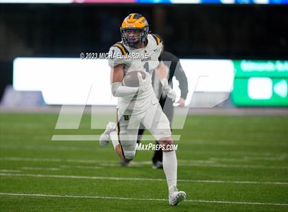 Thumbnail 1 in Bellevue vs Yelm (WIAA 3A Final) photogallery.