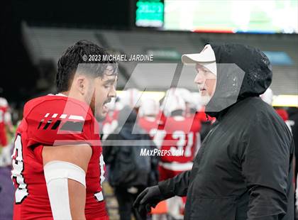 Thumbnail 3 in Bellevue vs Yelm (WIAA 3A Final) photogallery.