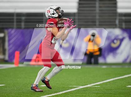 Thumbnail 2 in Bellevue vs Yelm (WIAA 3A Final) photogallery.