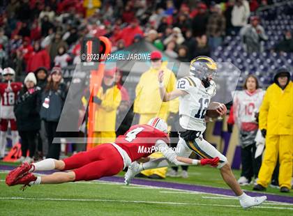 Thumbnail 2 in Bellevue vs Yelm (WIAA 3A Final) photogallery.