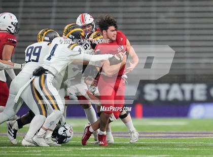 Thumbnail 3 in Bellevue vs Yelm (WIAA 3A Final) photogallery.