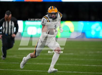 Thumbnail 3 in Bellevue vs Yelm (WIAA 3A Final) photogallery.