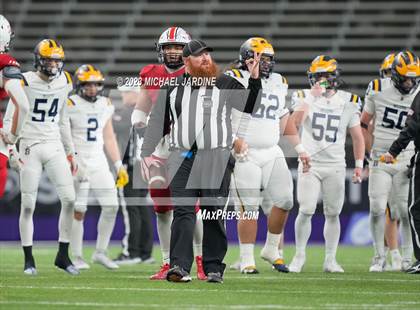 Thumbnail 3 in Bellevue vs Yelm (WIAA 3A Final) photogallery.