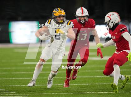 Thumbnail 1 in Bellevue vs Yelm (WIAA 3A Final) photogallery.