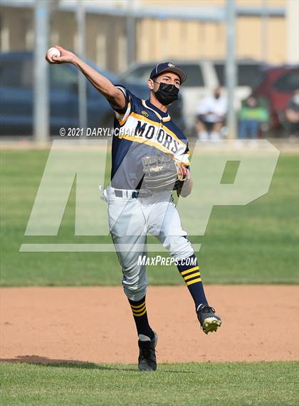 Thumbnail 3 in Alhambra @ Montebello photogallery.
