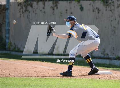 Thumbnail 1 in Alhambra @ Montebello photogallery.