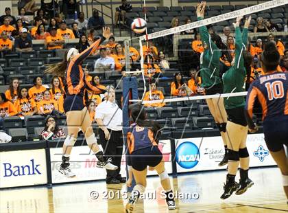 Thumbnail 3 in Southwest vs. Brandeis photogallery.