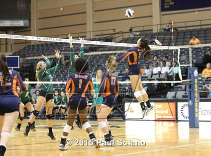Thumbnail 1 in Southwest vs. Brandeis photogallery.