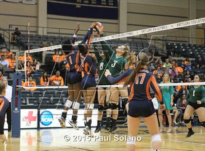 Thumbnail 2 in Southwest vs. Brandeis photogallery.