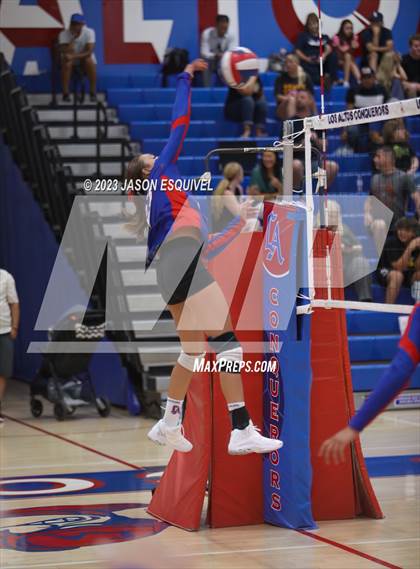 Thumbnail 3 in Brea Olinda @ Los Altos photogallery.