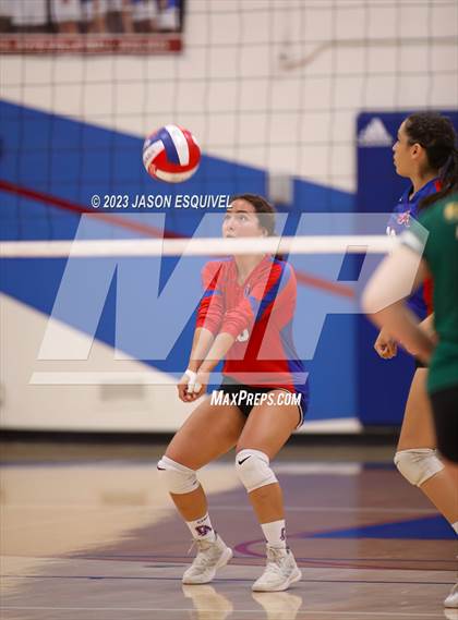 Thumbnail 3 in Brea Olinda @ Los Altos photogallery.
