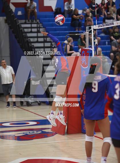 Thumbnail 3 in Brea Olinda @ Los Altos photogallery.
