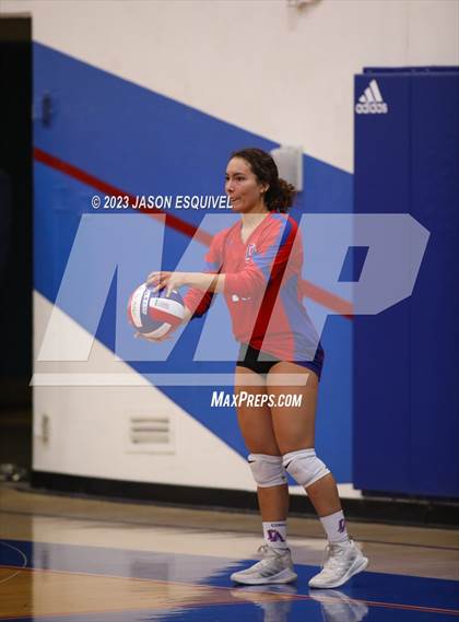 Thumbnail 2 in Brea Olinda @ Los Altos photogallery.