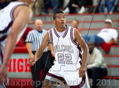 Thumbnail 3 in Independence vs. Bakersfield photogallery.