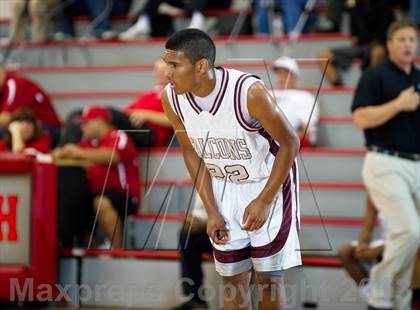 Thumbnail 2 in Independence vs. Bakersfield photogallery.