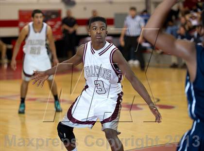 Thumbnail 3 in Independence vs. Bakersfield photogallery.