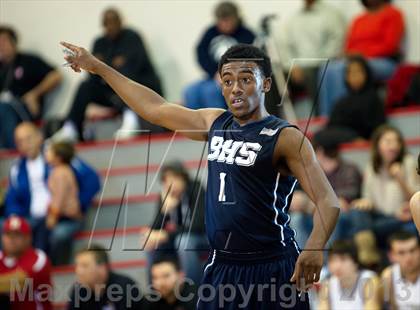 Thumbnail 1 in Independence vs. Bakersfield photogallery.