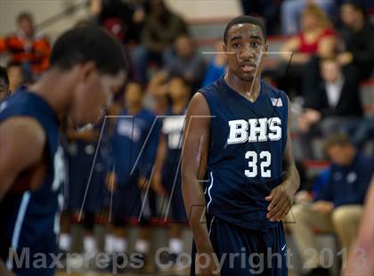 Thumbnail 2 in Independence vs. Bakersfield photogallery.