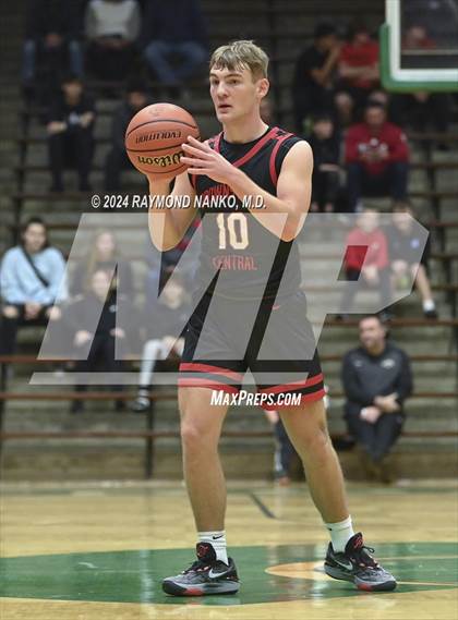 Thumbnail 2 in Brownsburg vs Brownstown Central (Hall of Fame Game)  photogallery.