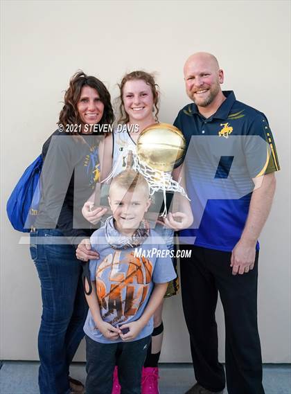 Thumbnail 2 in Red Rock vs. Pima (AIA 2A Final - Awards) photogallery.