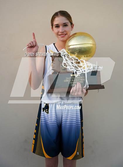 Thumbnail 1 in Red Rock vs. Pima (AIA 2A Final - Awards) photogallery.