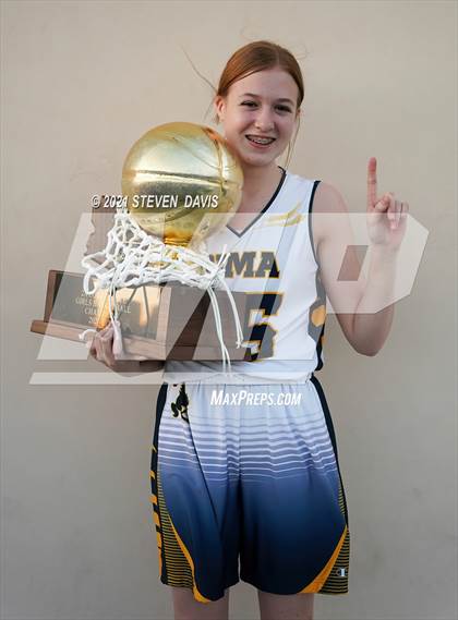 Thumbnail 3 in Red Rock vs. Pima (AIA 2A Final - Awards) photogallery.