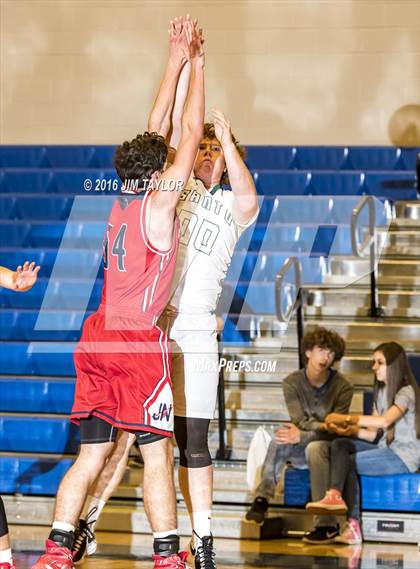 Thumbnail 2 in Jim Ned vs Santo (Lipan Tournament) photogallery.