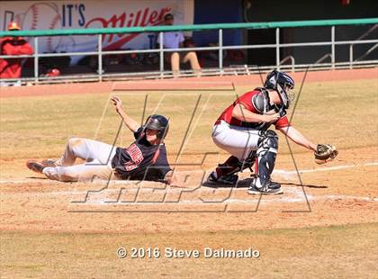 Thumbnail 2 in Brother Martin vs Fontainebleau (WGNO Classic) photogallery.