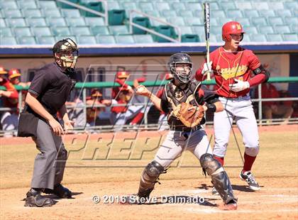Thumbnail 2 in Brother Martin vs Fontainebleau (WGNO Classic) photogallery.