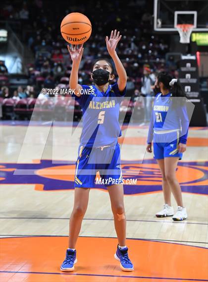 Thumbnail 2 in Alchesay vs. Winslow (AIA 3A Quarterfinal) photogallery.