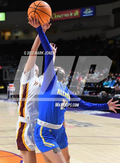 Thumbnail 2 in Alchesay vs. Winslow (AIA 3A Quarterfinal) photogallery.
