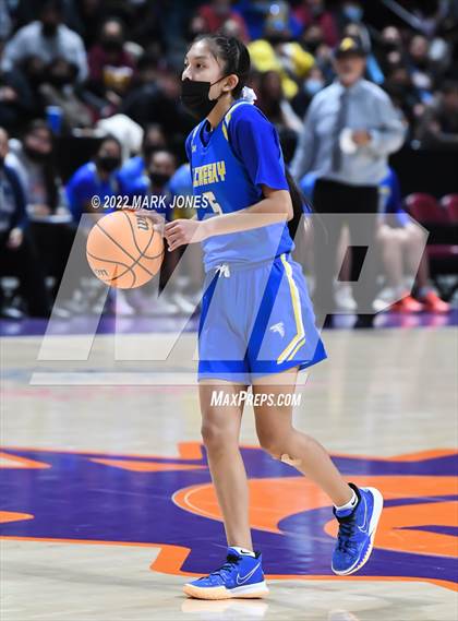 Thumbnail 3 in Alchesay vs. Winslow (AIA 3A Quarterfinal) photogallery.