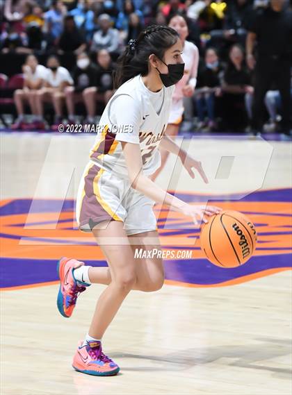 Thumbnail 1 in Alchesay vs. Winslow (AIA 3A Quarterfinal) photogallery.