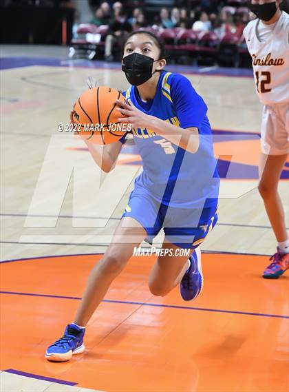 Thumbnail 1 in Alchesay vs. Winslow (AIA 3A Quarterfinal) photogallery.