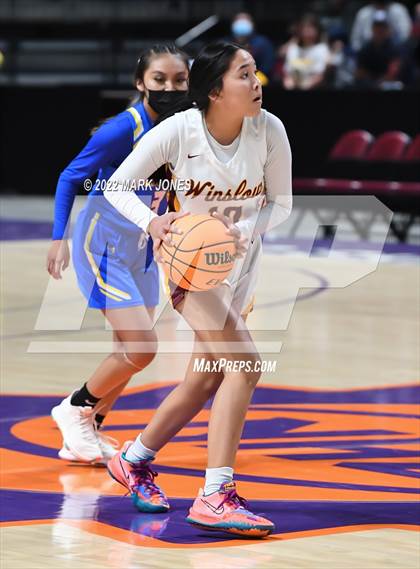 Thumbnail 2 in Alchesay vs. Winslow (AIA 3A Quarterfinal) photogallery.