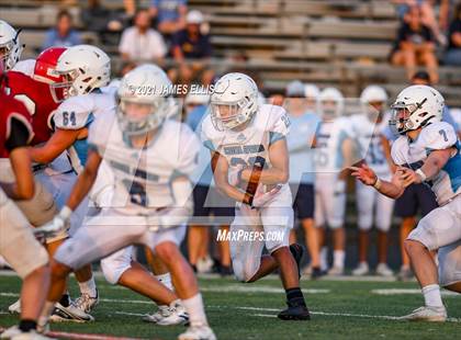 Thumbnail 2 in Lorena vs. China Spring photogallery.