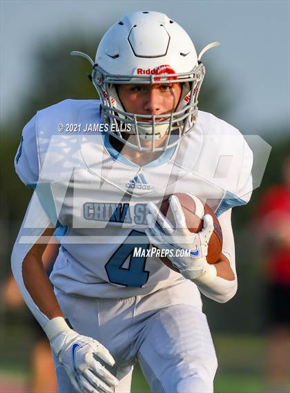 Thumbnail 3 in Lorena vs. China Spring photogallery.
