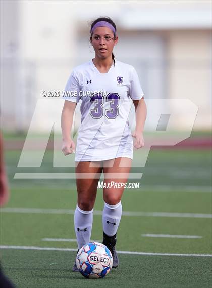 Thumbnail 2 in Cedar Park vs. Pieper (UIL 5A Soccer Regional Final) photogallery.