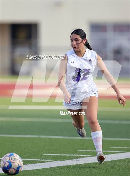 Thumbnail 2 in Cedar Park vs. Pieper (UIL 5A Soccer Regional Final) photogallery.