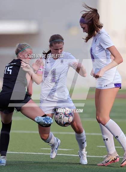 Thumbnail 2 in Cedar Park vs. Pieper (UIL 5A Soccer Regional Final) photogallery.