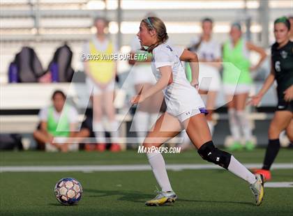 Thumbnail 2 in Cedar Park vs. Pieper (UIL 5A Soccer Regional Final) photogallery.