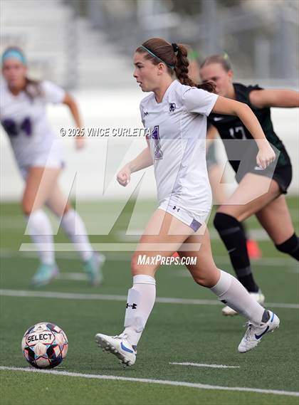 Thumbnail 3 in Cedar Park vs. Pieper (UIL 5A Soccer Regional Final) photogallery.