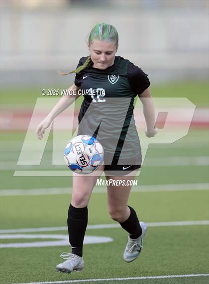 Thumbnail 3 in Cedar Park vs. Pieper (UIL 5A Soccer Regional Final) photogallery.