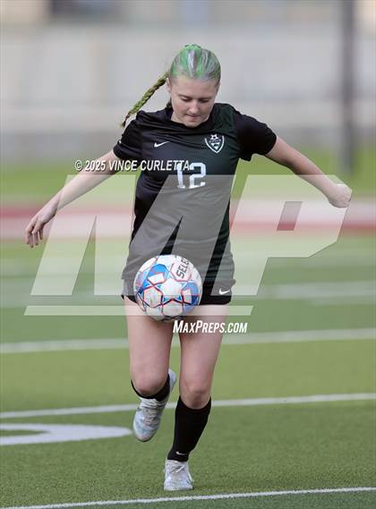 Thumbnail 2 in Cedar Park vs. Pieper (UIL 5A Soccer Regional Final) photogallery.