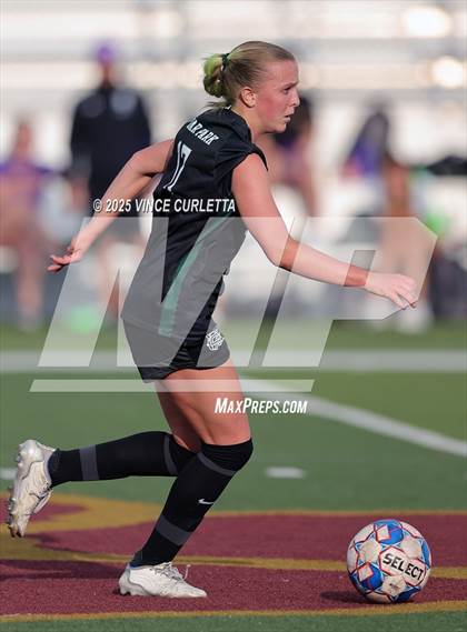 Thumbnail 3 in Cedar Park vs. Pieper (UIL 5A Soccer Regional Final) photogallery.