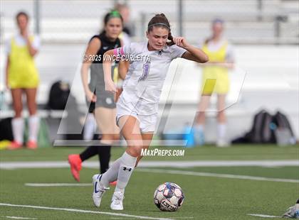 Thumbnail 2 in Cedar Park vs. Pieper (UIL 5A Soccer Regional Final) photogallery.