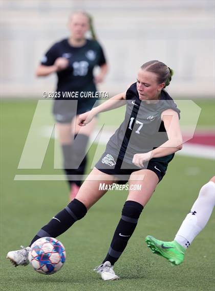 Thumbnail 3 in Cedar Park vs. Pieper (UIL 5A Soccer Regional Final) photogallery.